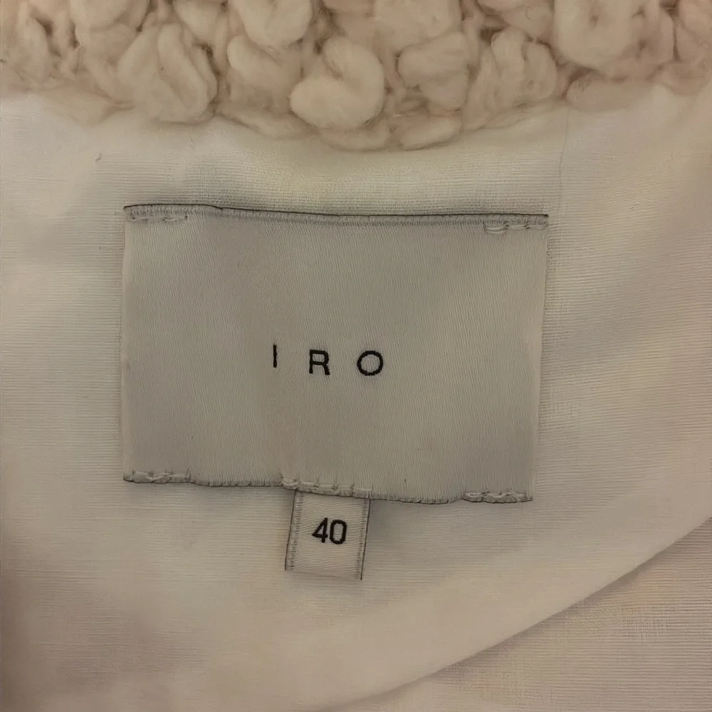 Iro Vest Size 40